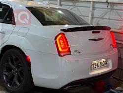 کرایسلەر 300